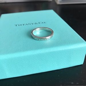 Tiffany & Co Notes "I Love You" ring - 5.5
